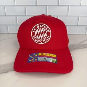 FC Bayern Munich Hat Cap Snap Back Mens One Size Red Bundesliga Soccer Trucker